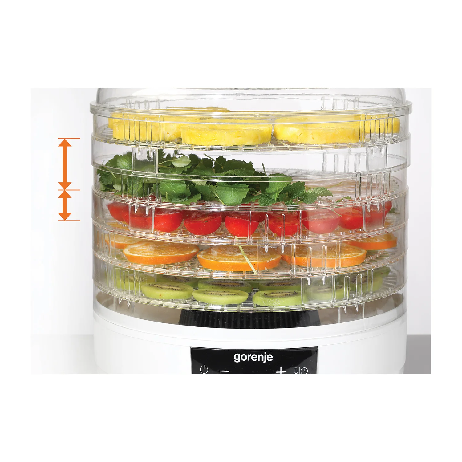 Aparat za sušenje hrane Gorenje, bijeli sa hranom u unutrašnjosti