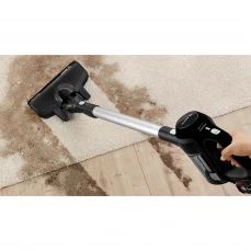 Štapni usisivač Bosch, crni.