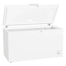 Zamrzivač škrinja zapremine 450 l .