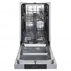 Poluugradbena mašina za pranje suđa sa dvije korpe sa suđe.