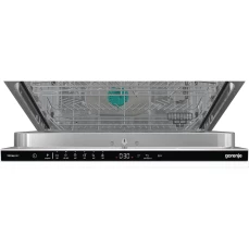 Ugradbena perilica posuđa sa programom za samočišćenje.