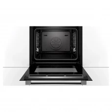 Ugradbena ventilatorska rerna sa jednostavnim čišćenjem unutrašnjosti.