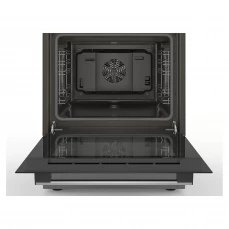 Električni šporet sa ventilatorskom rernom.