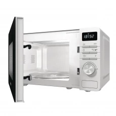 Samostojeća mikrovalna pećnica Gorenje sa otvorenim vratima, bijela