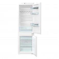 Unutrašnjost ugradbenog frižidera sa zamrzivačem Gorenje, bijeli