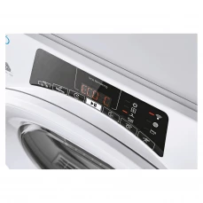 Sušilica za veš sa posudom za kondenzat u vratima.