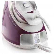 Parno glačalo sa velikim rezervoarom za vodu od: 1,7 l.