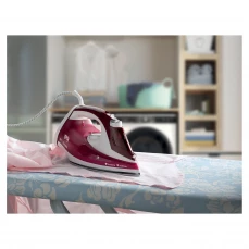 Parna pegla Gorenje, crvena, pegla odjeću
